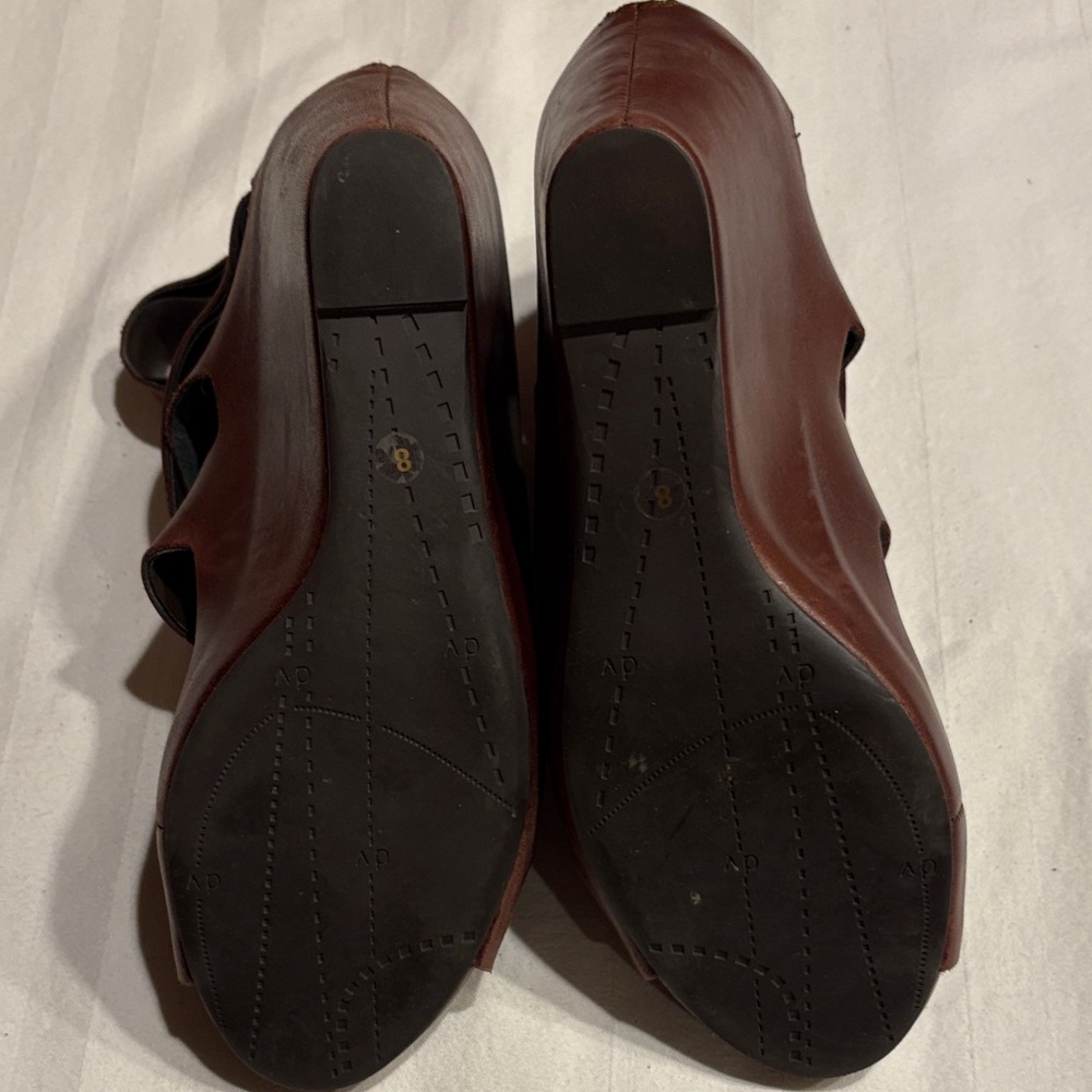 DV by Dolce Vita Chocolate Brown Wedge Sandals - Picture 3 of 5